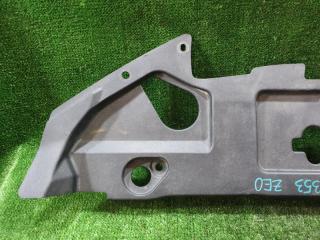 Накладка на телевизор NISSAN LEAF ZE0 EM61 62322-3NA1A 2 ракурс