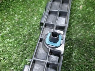 Крепление бампера правое заднее TOYOTA WISH ZGE25 2ZRFAE 52115-68030 2 ракурс