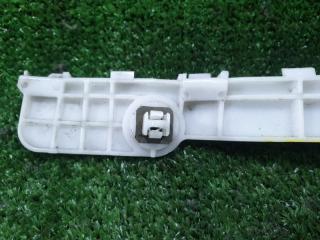 Крепление бампера правое заднее MITSUBISHI OUTLANDER CW5W 4B12 6410A222 2 ракурс