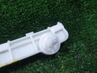 Крепление бампера правое заднее MITSUBISHI OUTLANDER CW5W 4B12 6410A222 4 ракурс