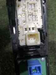 Блок управления стеклами левый передний TOYOTA SAI AZK10 2AZFXE 84810-33120 3 ракурс