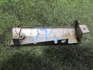 Планка под стоп левая задняя TOYOTA RAV4 SXA10 3SFE 52507-42010 2 ракурс