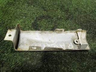 Планка под стоп правая задняя TOYOTA RAV4 SXA11 3SFE 52506-42010 2 ракурс