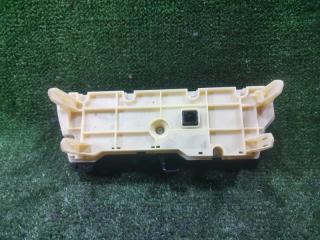 Блок управления климат-контролем передний TOYOTA PRIUS ZVW30 2ZRFXE 55900-47010 3 ракурс
