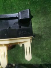 Блок управления климат-контролем передний TOYOTA PRIUS ZVW30 2ZRFXE 55900-47010 4 ракурс