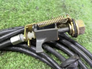 Тросик лючка бака MAZDA BONGO FRIENDEE SGLR WLT S05B56880 3 ракурс