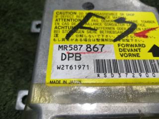Блок управления airbag MITSUBISHI AIRTREK CU4W 4G64 MR587867 2 ракурс