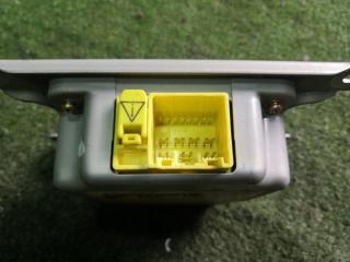 Блок управления airbag MITSUBISHI PAJERO IO H76W 4G93 MR438932 3 ракурс