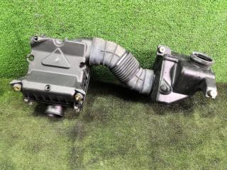 Корпус воздушного фильтра HONDA HR-V GH4 D16A 17210-PEL-000 3 ракурс Корпус воздушного фильтра HONDA HR-V GH4 D16A 17210-PEL-000 3 ракурс