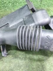 Воздухозаборник TOYOTA PRIUS NHW20 1NZFXE 17751-21120 3 ракурс