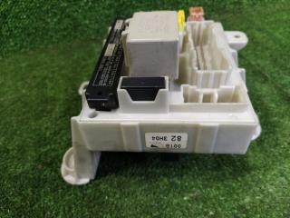 Блок предохранителей TOYOTA ALPHARD ANH15W 2AZFE 82731-58011 3 ракурс Блок предохранителей TOYOTA ALPHARD ANH15W 2AZFE 82731-58011 3 ракурс