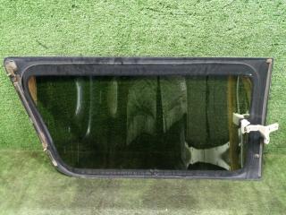 Стекло собачника правое заднее NISSAN ELGRAND AVWE50 QD32ETI 83300-VE000 3 ракурс