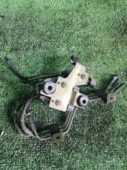 Клапан 4wd NISSAN ELGRAND AVWE50 QD32ETI 14955-VE000 5 ракурс Клапан 4wd NISSAN ELGRAND AVWE50 QD32ETI 14955-VE000 5 ракурс