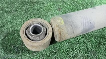 Амортизатор левый задний NISSAN BASSARA JVU30 YD25DDTI 56210-AD001 3 ракурс