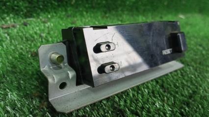 Часы NISSAN ELGRAND AVWE50 QD32ETI 25820-VE000 2 ракурс