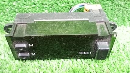 Часы NISSAN ELGRAND AVWE50 QD32ETI 25820-VE000 1 ракурс