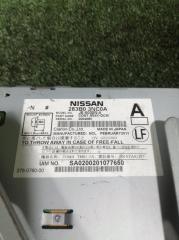 Электронный блок NISSAN LEAF ZE0 EM61 283B0-3NC0A 4 ракурс