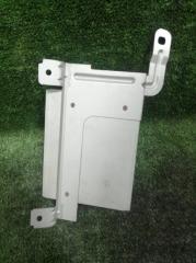 Блок управления 4wd NISSAN ELGRAND AVWE50 QD32ETI 25962-VE202 2 ракурс