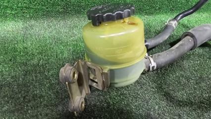 Бачок гидроусилителя DAIHATSU TERIOS J100G HCEJ 44360-87401 2 ракурс