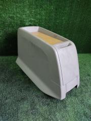Бардачок между сиденьями TOYOTA ESTIMA GSR55 2GRFE 58810-28360-E0 2 ракурс