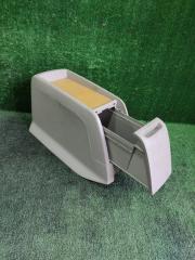 Бардачок между сиденьями TOYOTA ESTIMA GSR55 2GRFE 58810-28360-E0 3 ракурс