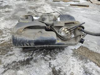 Бензобак NISSAN LAUREL SC35 RD28 17202-81T00 2 ракурс