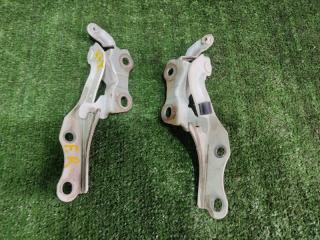 Петля капота TOYOTA PRIUS NHW11 1NZFXE 53410-47010 3 ракурс