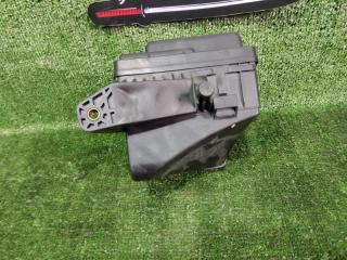 Блок предохранителей TOYOTA PRIUS NHW11 1NZFXE 82672-47040 2 ракурс