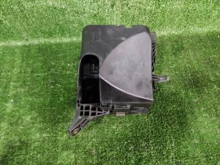 Блок предохранителей TOYOTA PRIUS NHW11 1NZFXE 82672-47040 5 ракурс