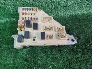 Блок предохранителей TOYOTA PRIUS NHW11 1NZFXE 82730-47051 2 ракурс
