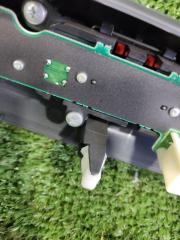 Консоль магнитофона MITSUBISHI OUTLANDER CW6W 6B31 8002A019XA 4 ракурс