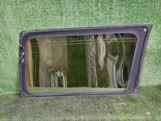 Стекло собачника левое заднее NISSAN ELGRAND AVWE50 QD32ETI 83341-VE010 4 ракурс