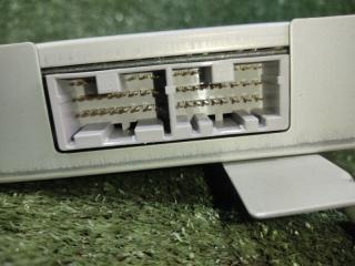 Электронный блок NISSAN ELGRAND AVWE50 QD32ETI 25962VE212 4 ракурс