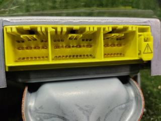 Блок управления airbag TOYOTA HARRIER MCU31 1MZFE 89170-48050 5 ракурс