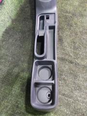 Бардачок между сиденьями TOYOTA VITZ NSP135 1NRFE 58910-52130 4 ракурс
