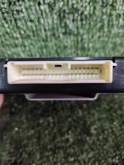 Блок управления 4wd TOYOTA VITZ NSP135 1NRFE 89630-52040 3 ракурс