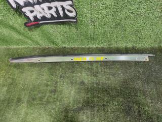 Молдинг лобового стекла левый передний NISSAN R'NESSA PNN30 KA24DE 72763-5V000 1 ракурс