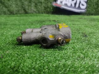 Распределитель тормозной NISSAN R'NESSA NN30 SR20DET 46400-2L700 5 ракурс