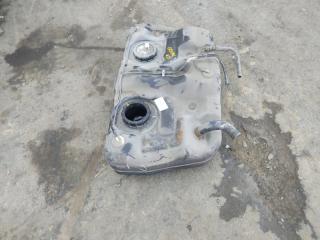 Бензобак NISSAN X-TRAIL PNT30 SR20VET 17202-8H300 2 ракурс