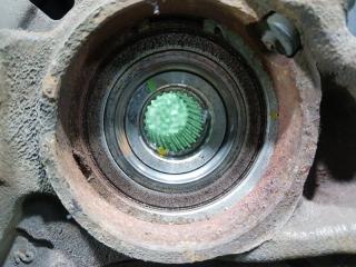 Ступица левая передняя TOYOTA IPSUM ACM21W 2AZFE 43212-44040 5 ракурс
