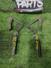Петля капота NISSAN SAFARI WTY61 ZD30DDTI 65400-VB000 2 ракурс