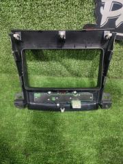 Консоль магнитофона MITSUBISHI OUTLANDER CW5W 4B12 8002A019XA 2 ракурс