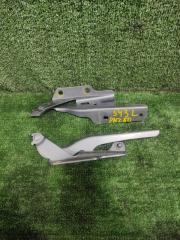 Петля капота NISSAN MURANO PNZ50 VQ35DE 65400-CA000 2 ракурс Петля капота NISSAN MURANO PNZ50 VQ35DE 65400-CA000 2 ракурс
