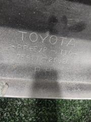 Накладка декоративная правая TOYOTA GRANVIA VCH16W 5VZFE 76917-26020 5 ракурс Накладка декоративная правая TOYOTA GRANVIA VCH16W 5VZFE 76917-26020 5 ракурс