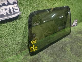 Стекло собачника правое заднее TOYOTA GRANVIA VCH16W 5VZFE 62715-26380 2 ракурс