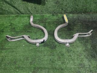 Крепление багажника TOYOTA ARISTO JZS147 2JZGE 64520-30100 5 ракурс