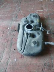 Бензобак TOYOTA PRIUS ALPHA ZVW41 2ZRFXE 77001-47190 2 ракурс