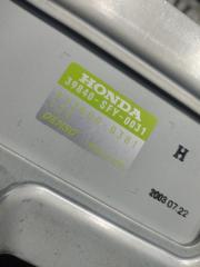 Электронный блок HONDA INSPIRE UC1 J30A 39840-SFY-003 2 ракурс Электронный блок HONDA INSPIRE UC1 J30A 39840-SFY-003 2 ракурс