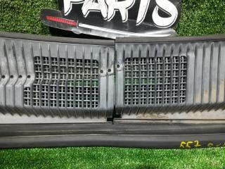 Планка под дворники передняя TOYOTA GAIA SXM10 3SFE 55708-44050 2 ракурс