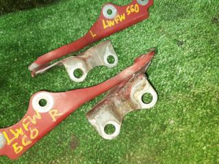 Петля капота MAZDA MPV LWFW AJ LC62-52-410B 4 ракурс Петля капота MAZDA MPV LWFW AJ LC62-52-410B 4 ракурс